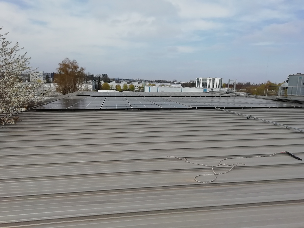 Solar Heisse PV-Anlage Gewerbe