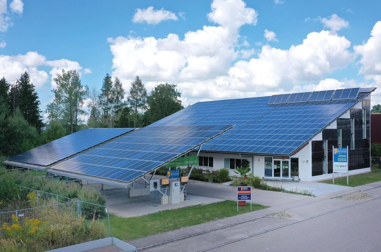 Solar Heisse GmbH & Co. KG Firmengebäude inkl. Carports